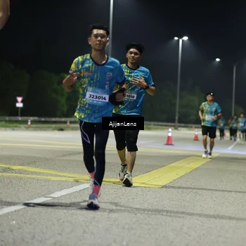 Runner Photo 5849140