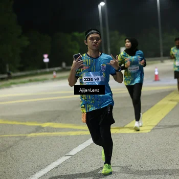 Runner Photo 5849456