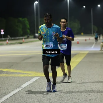 Runner Photo 5849502