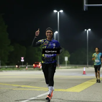 Runner Photo 5849872