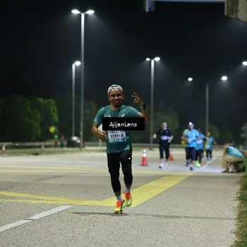 Runner Photo 5849946