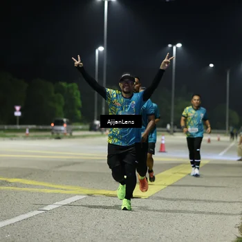 Runner Photo 5850025