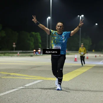 Runner Photo 5850075