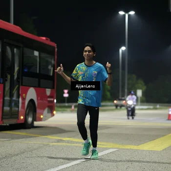 Runner Photo 5850173