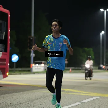 Runner Photo 5850191