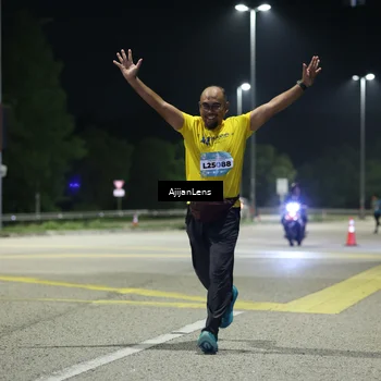 Runner Photo 5850216