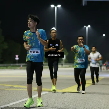 Runner Photo 5850503