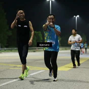 Runner Photo 5850536
