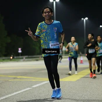 Runner Photo 5850668