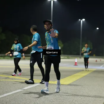 Runner Photo 5850998