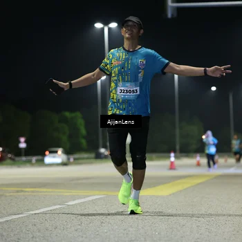 Runner Photo 5851019