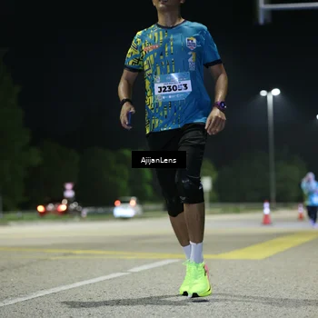 Runner Photo 5851038