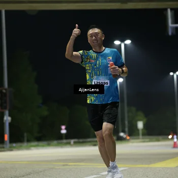 Runner Photo 5851093