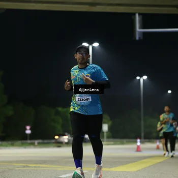 Runner Photo 5851100