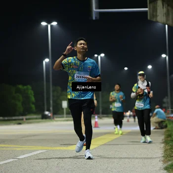 Runner Photo 5851141