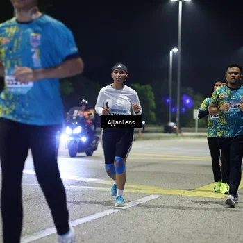 Runner Photo 5851263