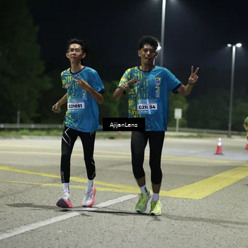 Runner Photo 5851319