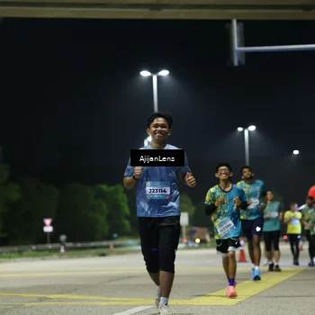 Runner Photo 5851424