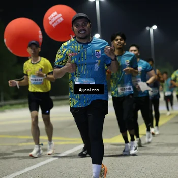 Runner Photo 5851536