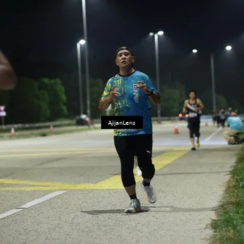 Runner Photo 5851607