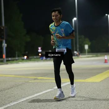 Runner Photo 5851615