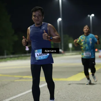 Runner Photo 5851618