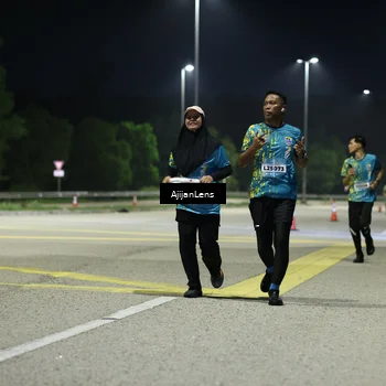 Runner Photo 5851924