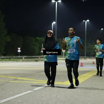 Runner Photo 5851945