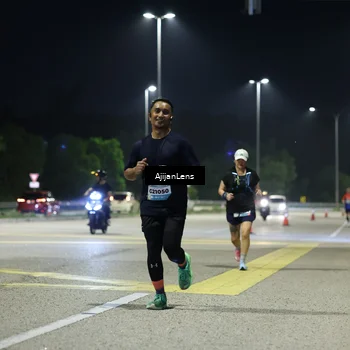 Runner Photo 5852189