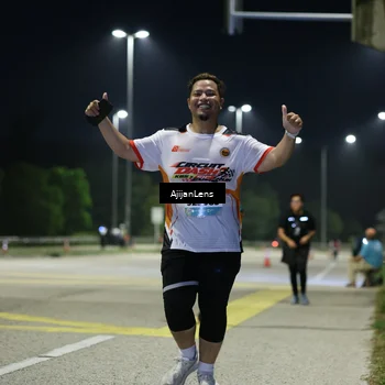 Runner Photo 5852316