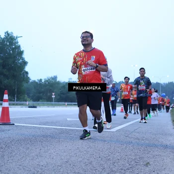 Runner Photo 5852951