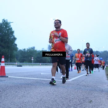 Runner Photo 5852953
