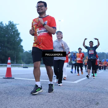 Runner Photo 5852964