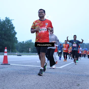 Runner Photo 5852965