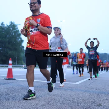Runner Photo 5852966