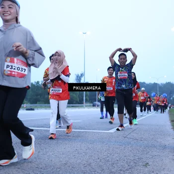 Runner Photo 5852976