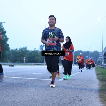 Runner Photo 5852980