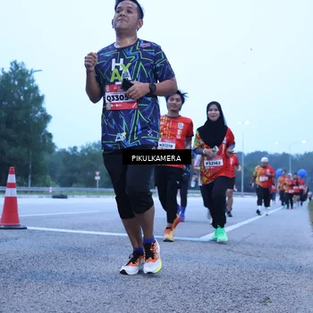 Runner Photo 5852982