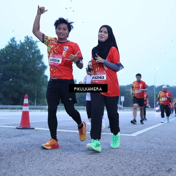 Runner Photo 5852988