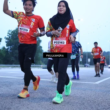 Runner Photo 5852992