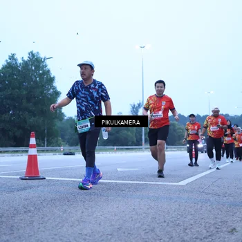 Runner Photo 5852995