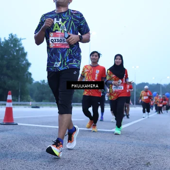 Runner Photo 5853009