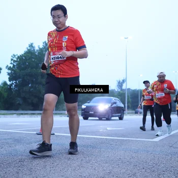 Runner Photo 5853010