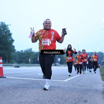 Runner Photo 5853022