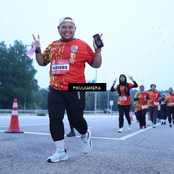 Runner Photo 5853025