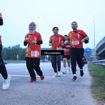 Runner Photo 5853041