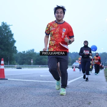 Runner Photo 5853064