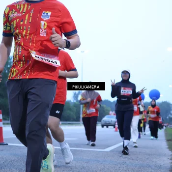 Runner Photo 5853066
