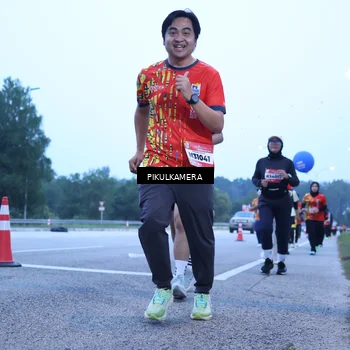 Runner Photo 5853070