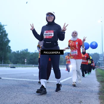 Runner Photo 5853071